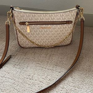 Michael kors jet set small logo chain crossbody bag